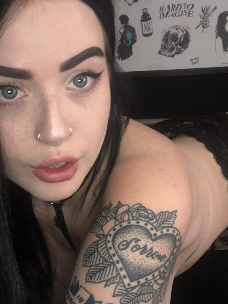 Диана индивидуалка СПб у метро Маяковская индивидуалки можно