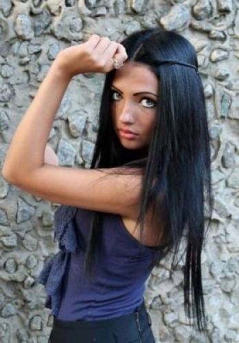 Лора индивидуалка Питера у метро Проспект Просвещения 